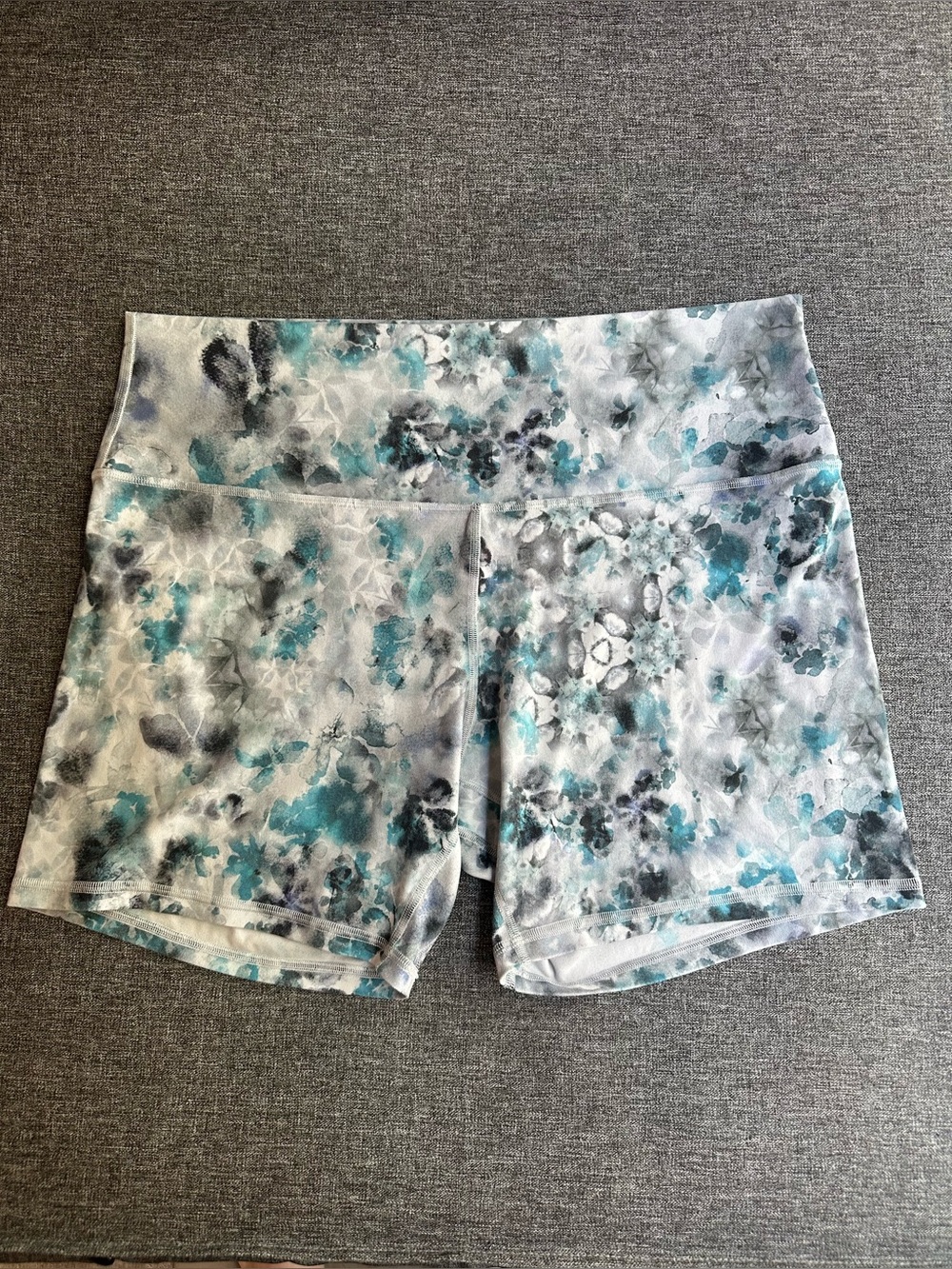 Lululemon Align Shorts 6" Kaleidofloral Multi Nulu W7BRJS Plus Size 16